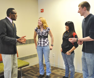 Chancellor Porter talks with students on the Penn State Greater Allegheny campus.