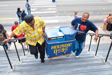 Parents and volunteers help move students into their residence halls during Pitt's annual "Arrival Survival."