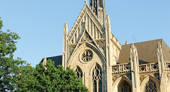 Heinz Memorial Chapel ranks No. 29 on a list of the 50 most beautiful wedding venues on college campuses, according to College Ranker, a rating service for all aspects of college life. The nondenominational chapel, which was given to Pitt by the H.J. Heinz family, was dedicated in 1938. It averages 180 weddings annually, although the 2015 tally will be lower due to the chapel’s five-month closure for the installation of a climate-control system. Fear not, the chapel will reopen June 1, with plenty of time for a festive summer wedding season. 