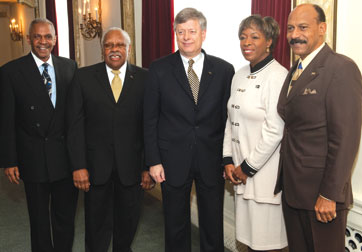 Gathered during the AACC luncheon were (from left) Robert Hill, Pitt’s vice chancellor for public affairs; John M. Wilds, assistant vice chancellor for community and governmental relations; Chancellor Nordenberg; Doris Carson Williams, AACC president; and Larry E. Davis, dean of Pitt’s School of Social Work. The luncheon was sponsored by PNC and H.J. Heinz Company.
