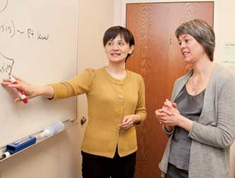 Amber Barnato (right) had a question: Are elderly patients more likely to survive their illnesses when they go to hospitals that use more intensive care and life-support? Barnato is a professor of medicine, clinical and translational science, and health policy and management with appointments in the School of Medicine and the Graduate School of Public Health, but she needed a statistician. She linked up with Chung-Chou H. Chang (left), a professor of biostatistics and medicine, who developed a new application of statistics for the study. Their research found some intriguing initial answers: there was a survival benefit with admission to a higher-intensity hospital. Consequently, the National Institute of Aging funded Barnato for a three-year, $500,000 R01 project to investigate further.