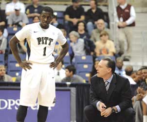 PittMBB-Northwood_058_PM2_4059 Coach Jaime Dixon and Travon Woodall during a Big East game