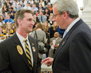 2. Jeff Gleim (left), Pitt Alumni Association executive director, talks with State Rep. Dan Frankel (D-23), minority caucus chair. 